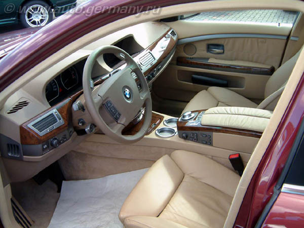 BMW 745i rot (112)
